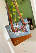 Ramble Folk Signature Bag