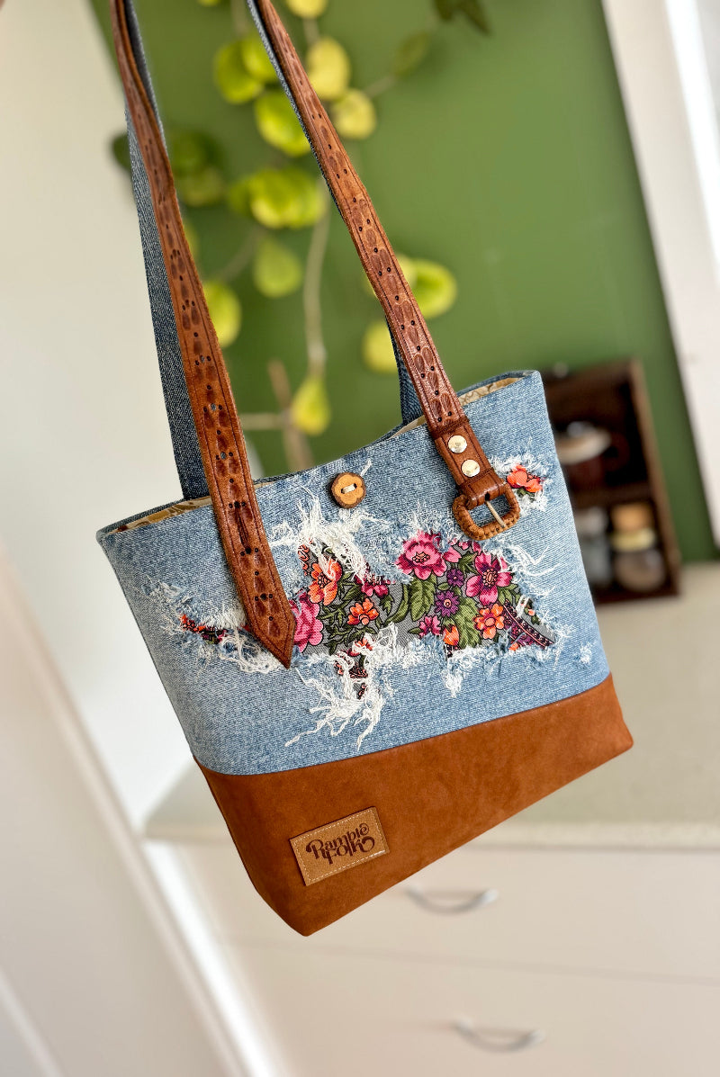 Ramble Folk Signature Bag