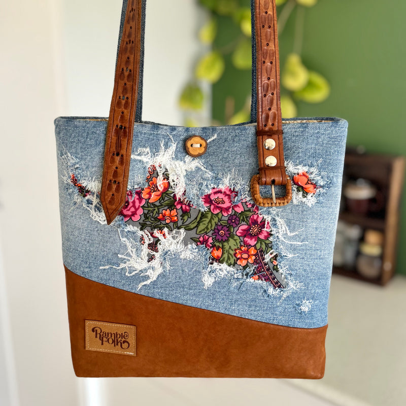 Ramble Folk Signature Bag